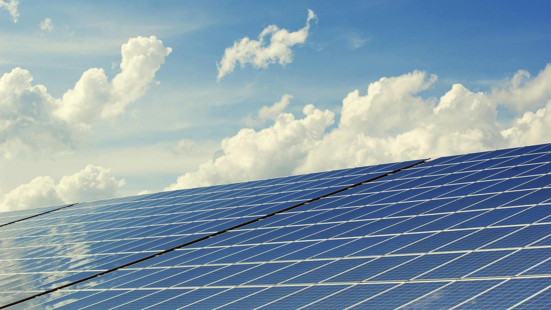 Pioneers Of Solar And Renewable Energy